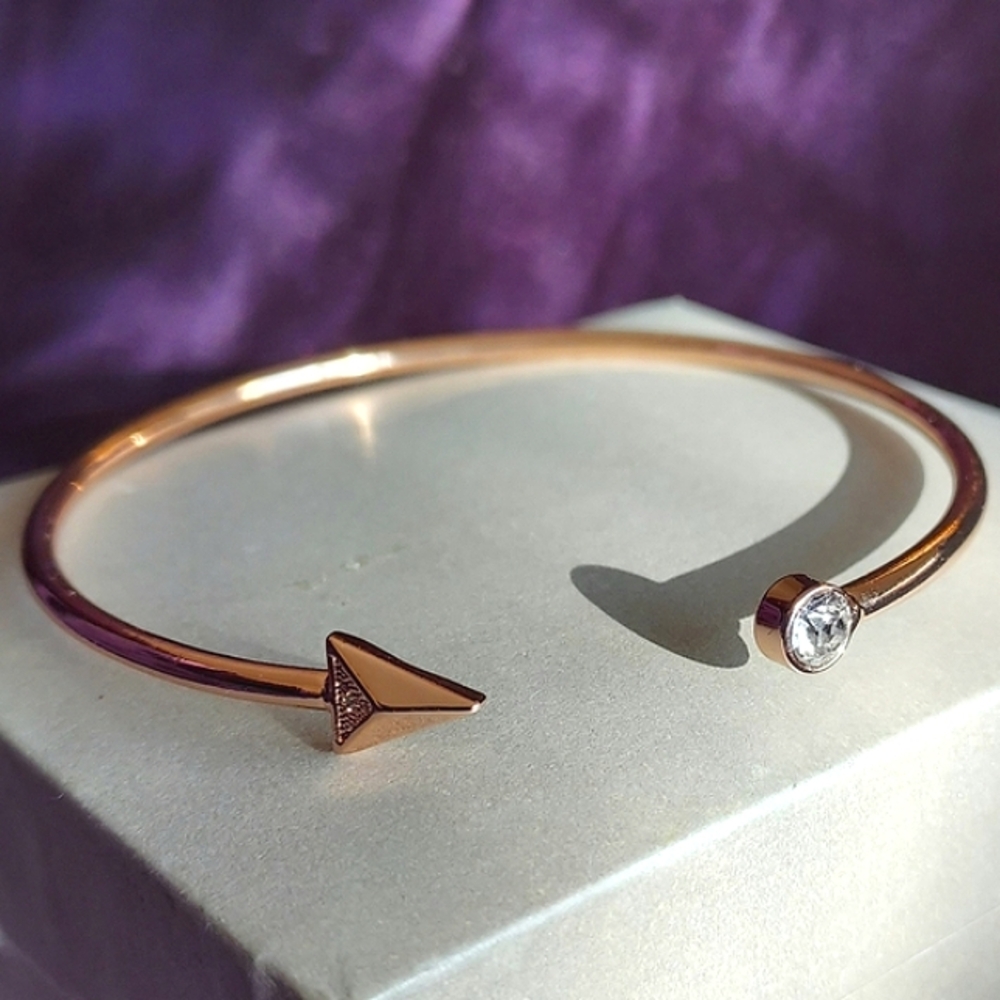 NEW HD Taylors Diamond Collection real diamond/SWAROFSKI 14k rose gold bangle